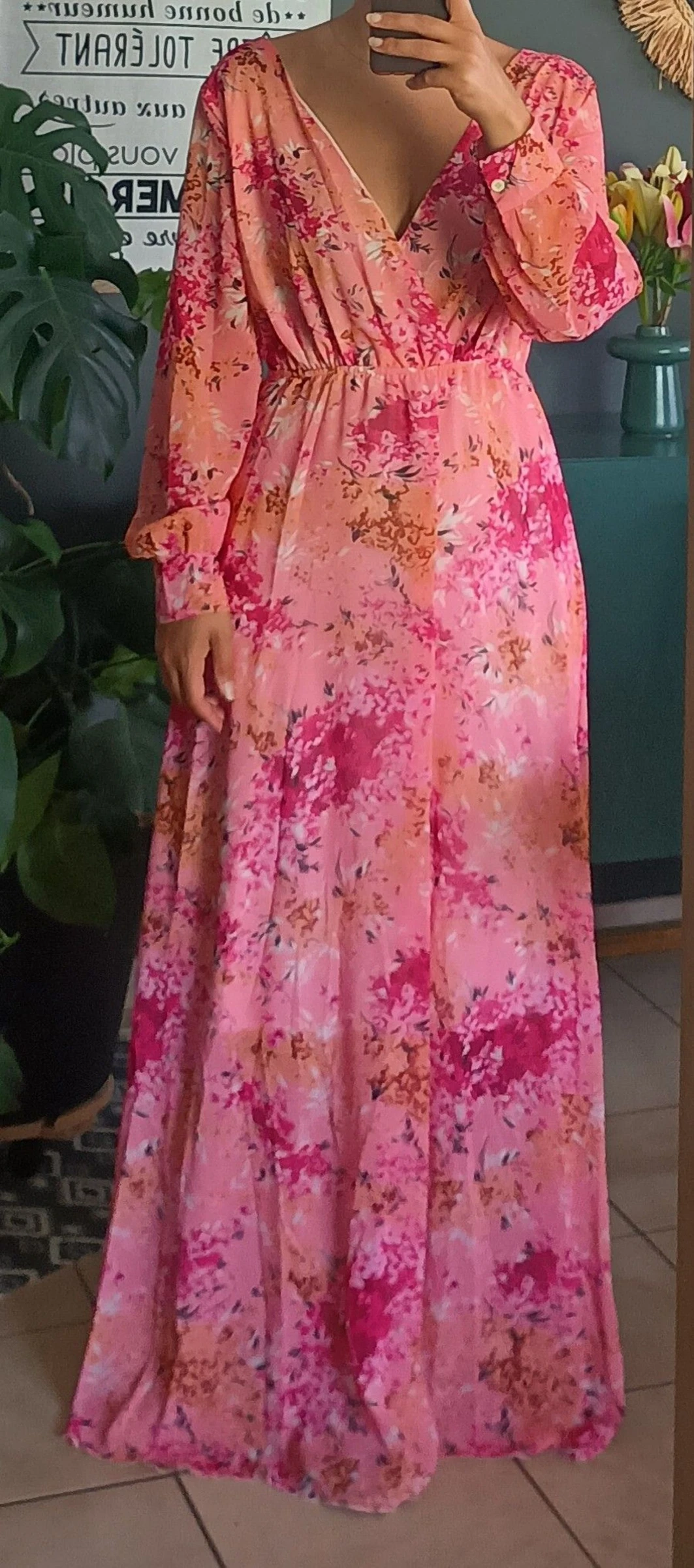 Robe longue fleurie bohème. Taille S